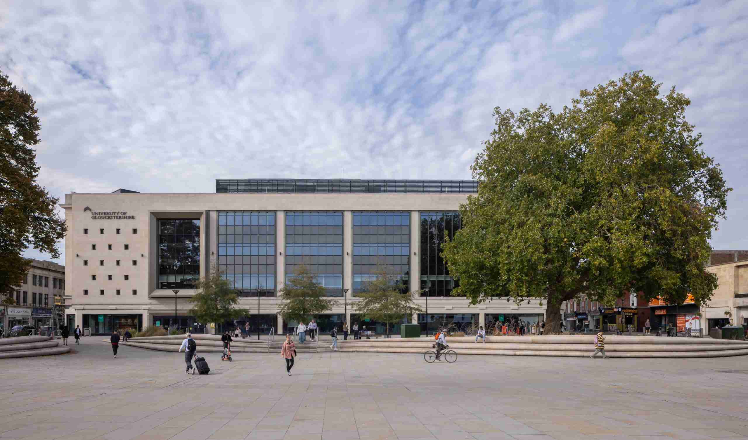 UoG’s City Campus lands three Construction Excellence Awards – including Winner of Winners