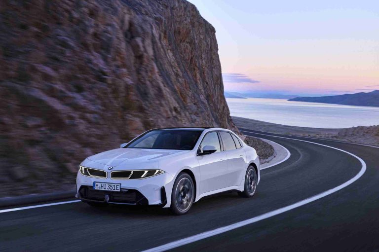 BMW Opens UK Order Books for Groundbreaking i3 50 xDrive First Edition