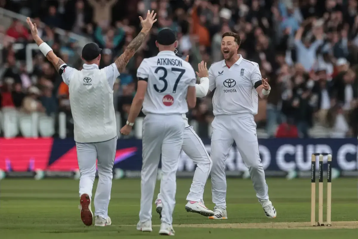 ENG vs NZ: 16 Wickets and a Triple-Maiden at Lord’s as Bowlers Reign Supreme on a Breathless Day One