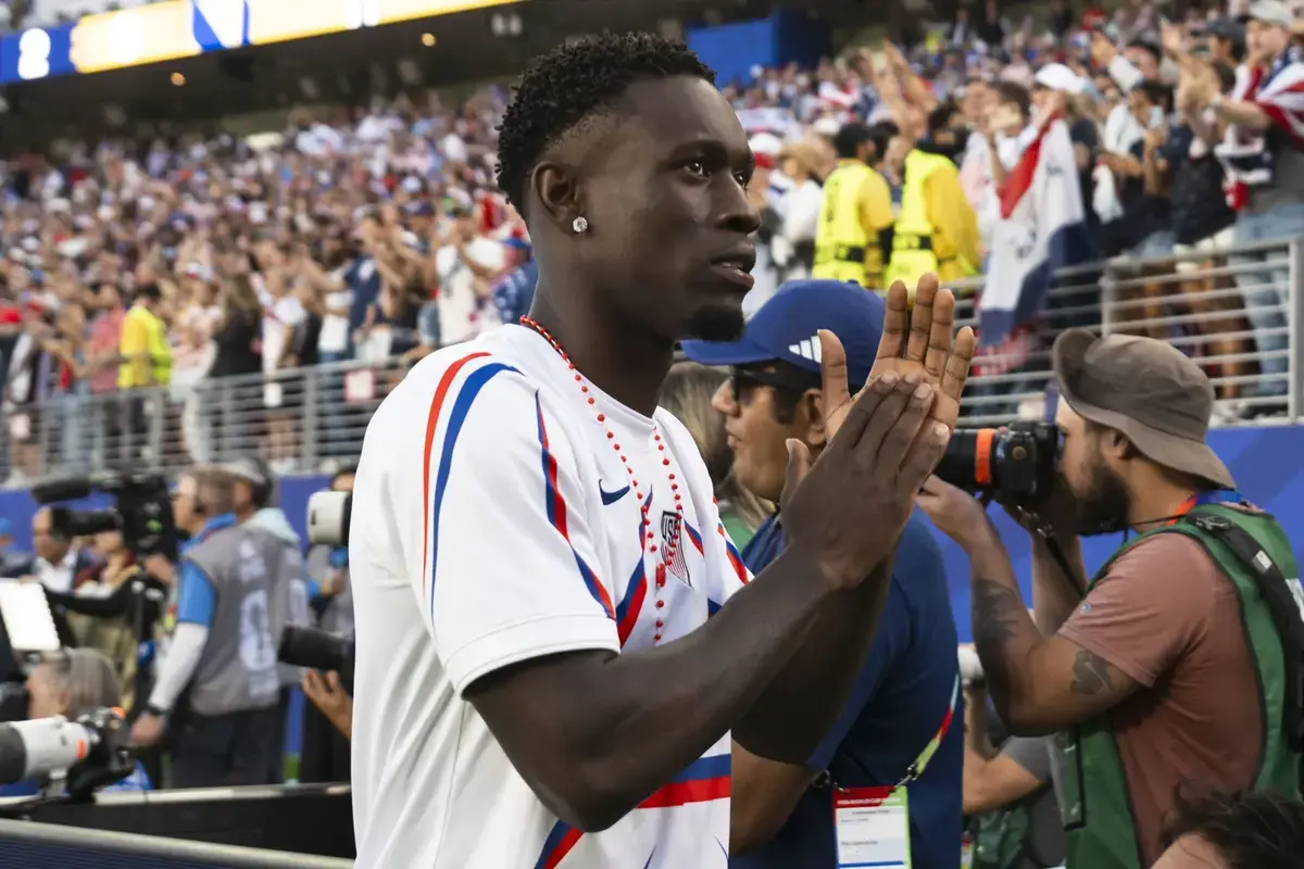 The Presidential Pardon: How Donald Trump, FIFA, and Folarin Balogun Sparked the 2026 World Cup’s Biggest Controversy