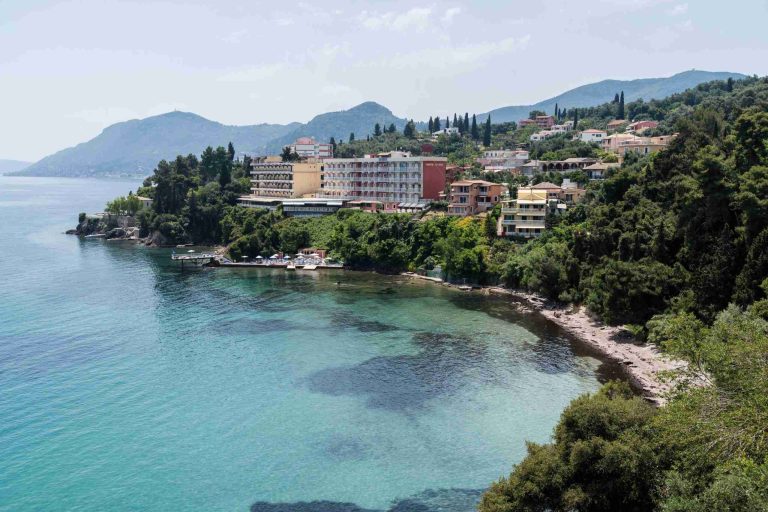 Bag A Holiday For Pennies as Jet2 Brings Back Bid for a Break