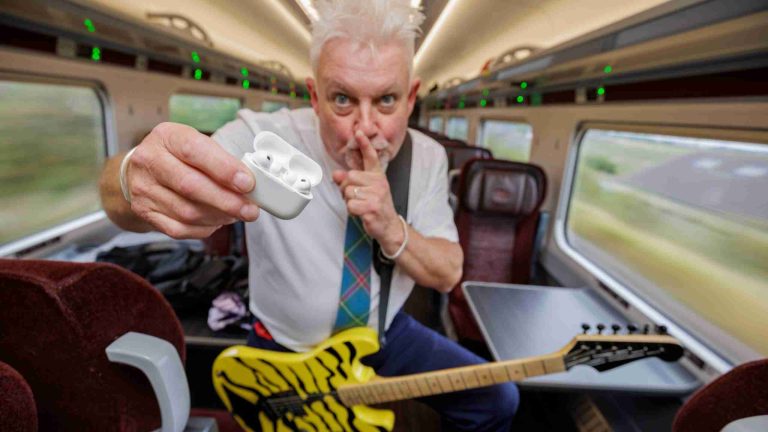 LNER Headbanger Says “Headphones On Please” Ahead Of National Quiet Day