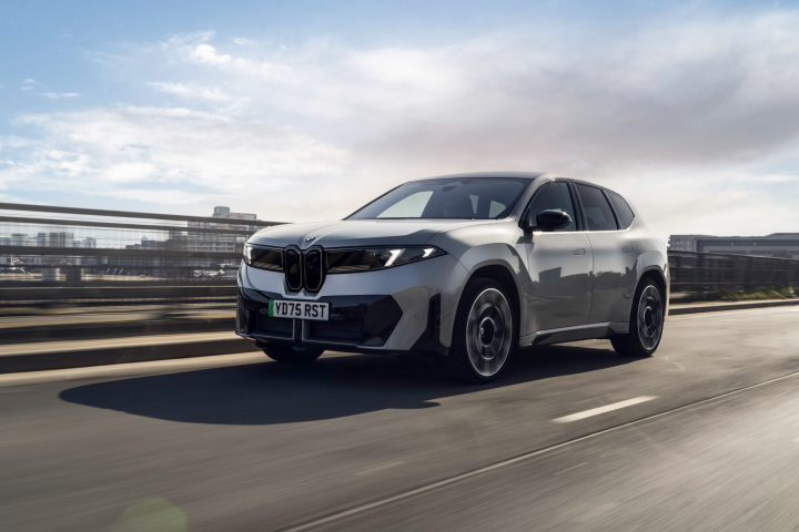 BMW-IX3-scaled-1.png