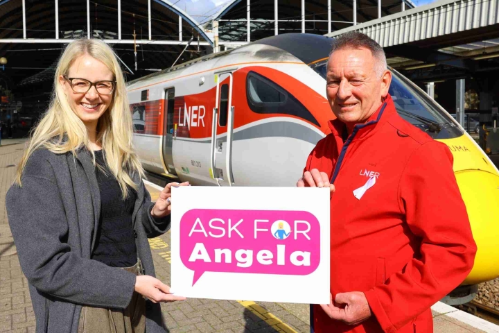 LNER-Customer-Nicola-and-LNER-Safety-and-Safeguarding-Manager-Jim-Rawcliffe-2_cropped-1-scaled-1.jpg