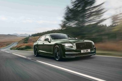 New-Flying-Spur-1-1-scaled-1.jpg